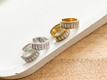 Load image into Gallery viewer, eLiasz and eLLa Toscans Hoop