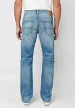 Charger l'image dans la galerie, M Buffalo Driven Jean