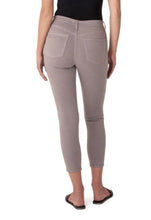 Charger l'image dans la galerie, Silver Jean Most Wanted Skinny Jean