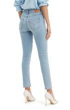 Load image into Gallery viewer, Levi&#39;s 311 Shaping Skinny Jean
