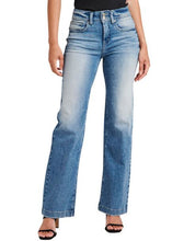 Load image into Gallery viewer, Silver Jeans Avery Trouser Jean
