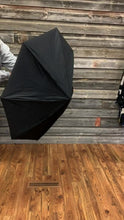 Load image into Gallery viewer, Totes Umbrella
