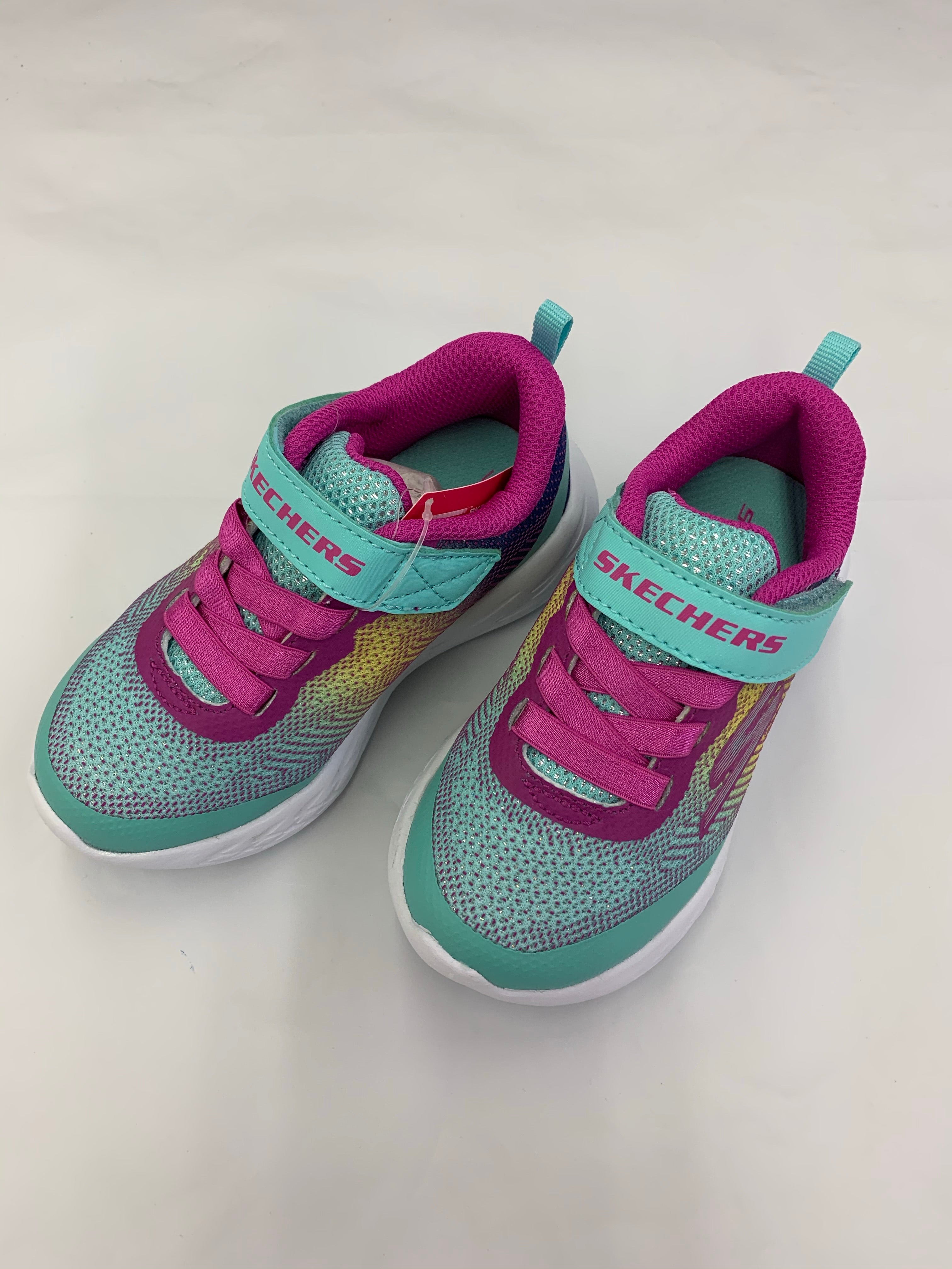 Skechers 2025 dazzle strides