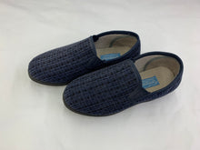 Load image into Gallery viewer, Comfortcare Slippers
