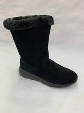 Load image into Gallery viewer, Skechers On-The-Go City 2 Winter Boots
