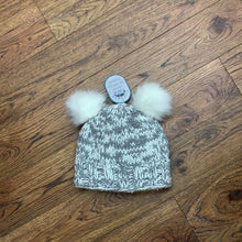 Load image into Gallery viewer, Calikids Knitted Toque
