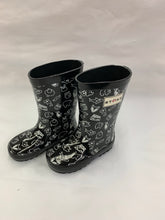 Load image into Gallery viewer, Stonz Rubber Boots
