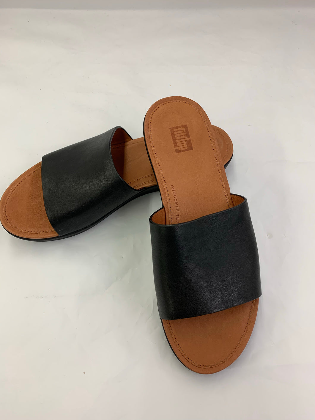 FitFlop Sola Leather Slides